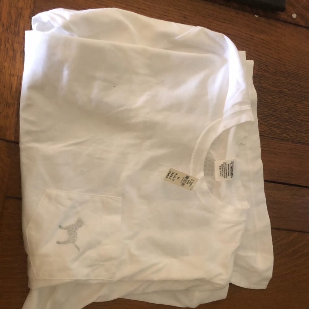 Vs pink white long sleeve new with tags